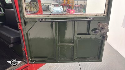Lot 68 - 1974 LAND ROVER