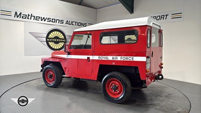 Lot 68 - 1974 LAND ROVER
