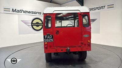Lot 68 - 1974 LAND ROVER