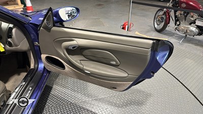 Lot 652 - 2000 PORSCHE 911 CARRERA 4 TIPTRONIC S