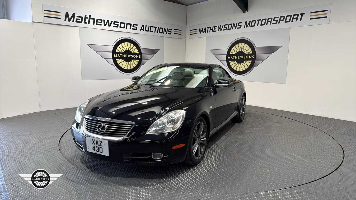 Lot 208 - 2006 LEXUS