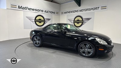 Lot 208 - 2006 LEXUS
