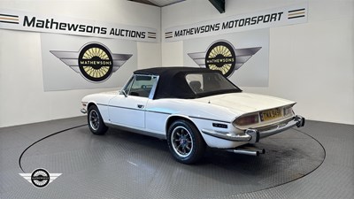 Lot 800 - 1976 TRIUMPH STAG