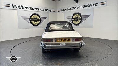 Lot 800 - 1976 TRIUMPH STAG