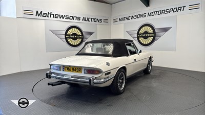 Lot 800 - 1976 TRIUMPH STAG