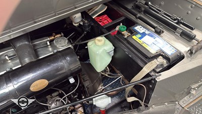 Lot 40 - 1947 TRIUMPH ROADSTER