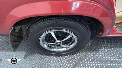 Lot 304 - 1973 VAUXHALL VICTOR