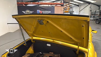 Lot 676 - 1976 TRIUMPH SPITFIRE