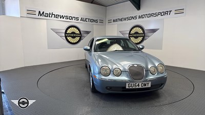 Lot 498 - 2004 JAGUAR S-TYPE DIESEL