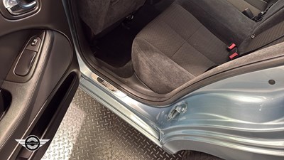 Lot 498 - 2004 JAGUAR S-TYPE DIESEL