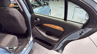 Lot 498 - 2004 JAGUAR S-TYPE DIESEL