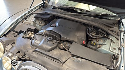 Lot 498 - 2004 JAGUAR S-TYPE DIESEL