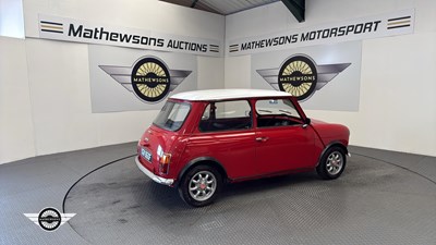 Lot 715 - 1968 AUSTIN MINI