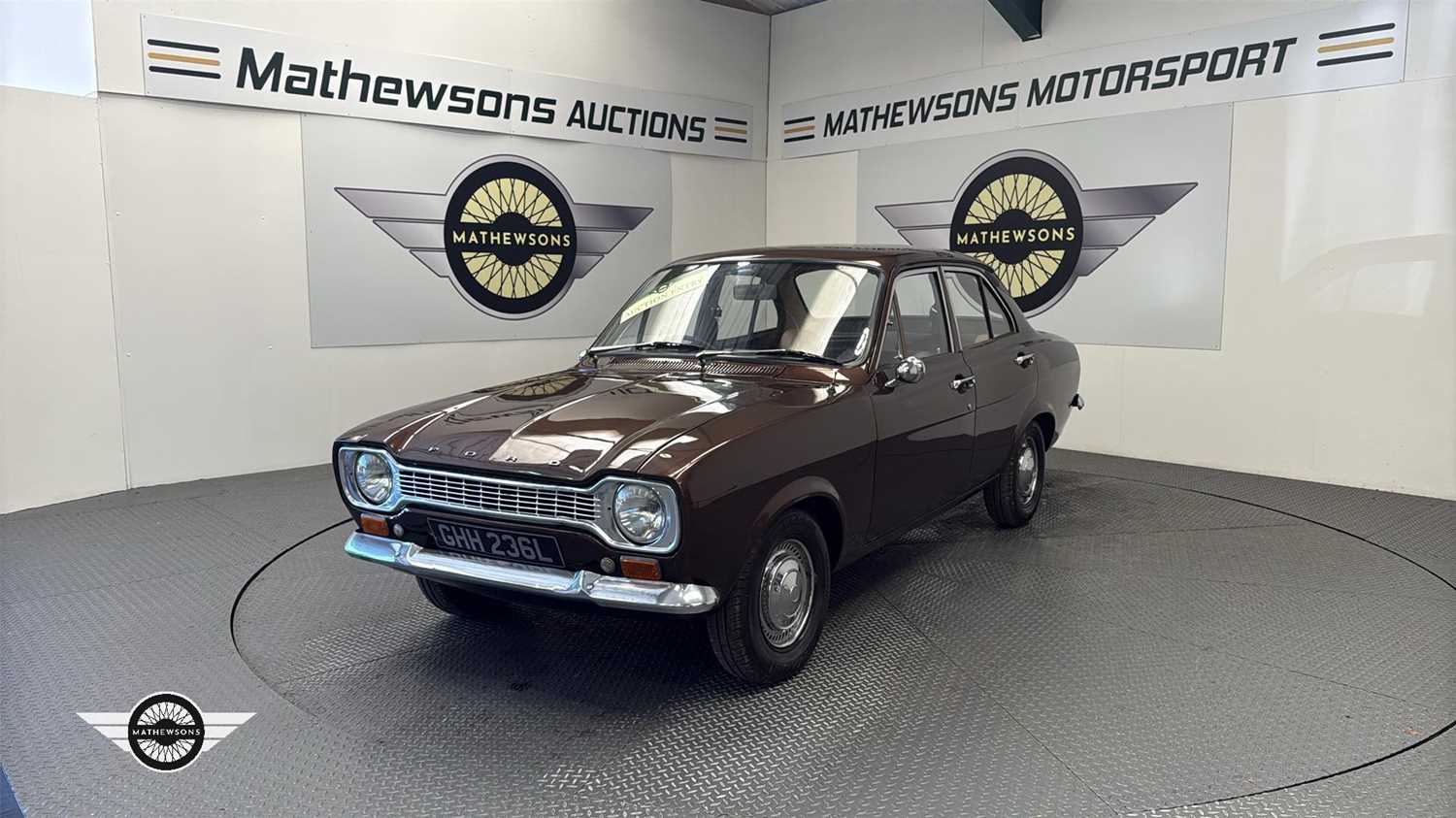 Lot 654 - 1973 FORD ESCORT
