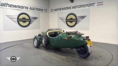 Lot 770 - 2000 BLACKJACK AVION