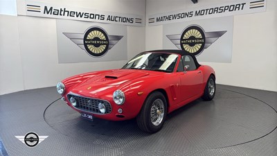Lot 702 - 1999 TRIBUTE CALIFORNIA Z SERIES