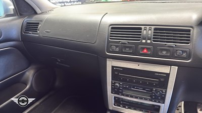 Lot 600 - 2003 VOLKSWAGEN GOLF R32