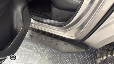 Lot 122 - 2019 NISSAN NAVARA TEKNA DCI AUTO