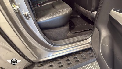 Lot 122 - 2019 NISSAN NAVARA TEKNA DCI AUTO
