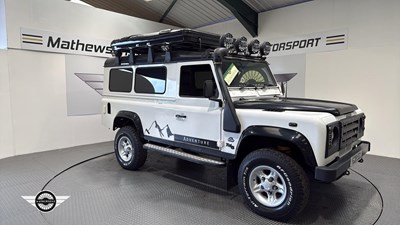 Lot 318 - 2001 LAND ROVER DEFENDER 110 TD5