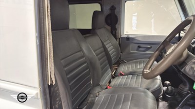Lot 318 - 2001 LAND ROVER DEFENDER 110 TD5