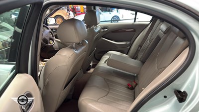 Lot 748 - 2000 JAGUAR S-TYPE V6
