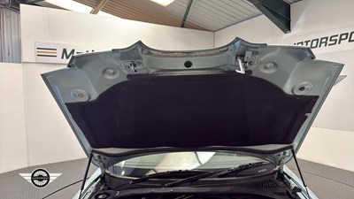 Lot 748 - 2000 JAGUAR S-TYPE V6