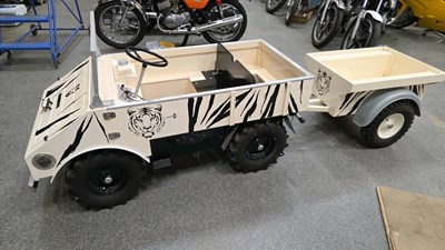 Lot 1 - TOYLANDER UNIMOG WITH TOWN & COUNTRY TRAILER