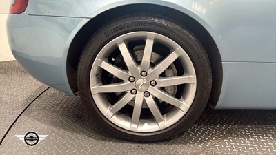 Lot 558 - 2004 ASTON MARTIN DB9 AUTO