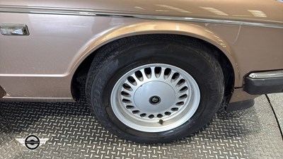 Lot 452 - 1989 DAIMLER 3.6
