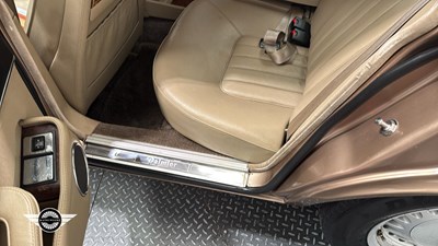 Lot 452 - 1989 DAIMLER 3.6