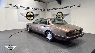 Lot 452 - 1989 DAIMLER 3.6