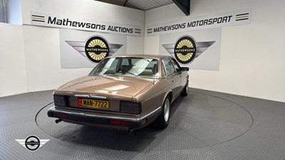 Lot 452 - 1989 DAIMLER 3.6