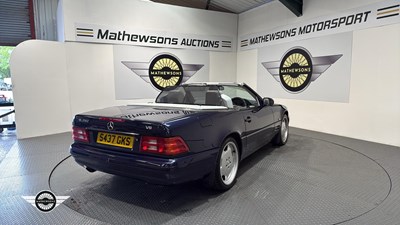 Lot 632 - 1999 MERCEDES