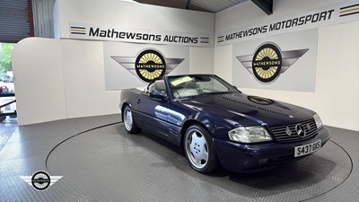 Lot 632 - 1999 MERCEDES
