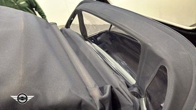 Lot 632 - 1999 MERCEDES