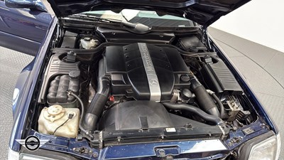 Lot 632 - 1999 MERCEDES