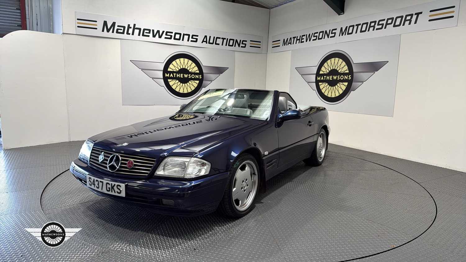 Lot 632 - 1999 MERCEDES