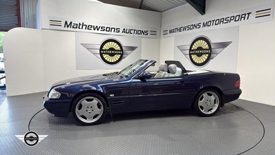 Lot 632 - 1999 MERCEDES