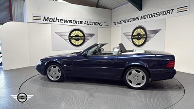 Lot 632 - 1999 MERCEDES