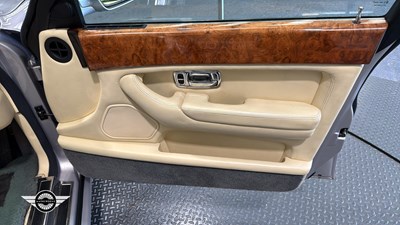 Lot 650 - 1999 BENTLEY ARNAGE RED LABEL AUTO