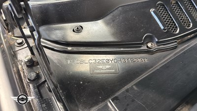 Lot 650 - 1999 BENTLEY ARNAGE RED LABEL AUTO