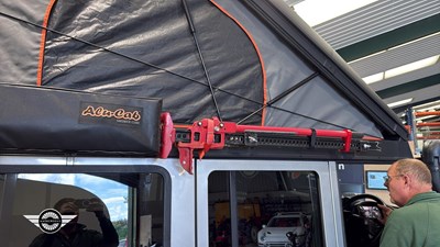 Lot 680 - 2013 LAND ROVER DEFENDER 110 XS TD D/C