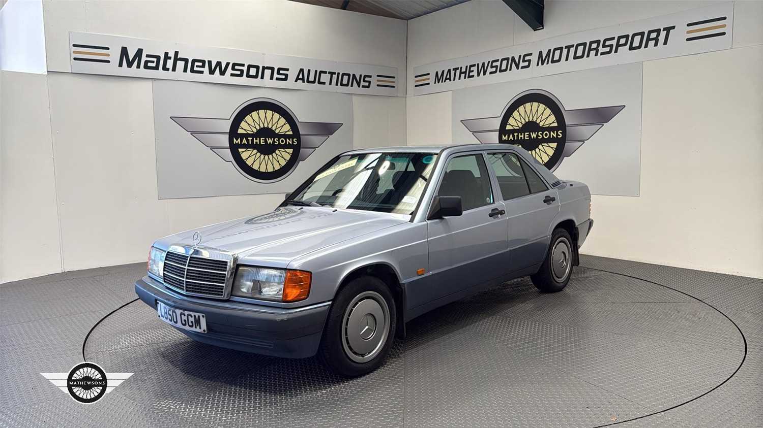 Lot 808 - 1993 MERCEDES 190E AUTO