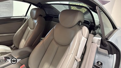 Lot 699 - 2005 MERCEDES SL 350 AUTO