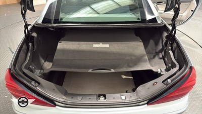 Lot 699 - 2005 MERCEDES SL 350 AUTO