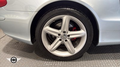 Lot 699 - 2005 MERCEDES SL 350 AUTO