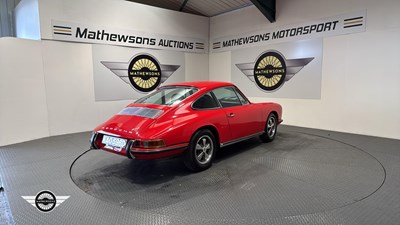 Lot 268 - 1966 PORSCHE