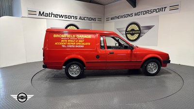 Lot 700 - 1983 FORD ESCORT 55L
