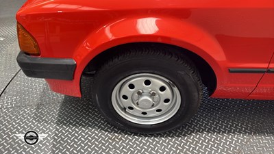 Lot 700 - 1983 FORD ESCORT 55L